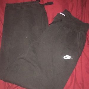 Nike pants size M